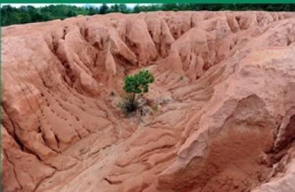 Numéro de la revue Responsabilité et Environnement dédié aux "Matières premières et nouvelles dépendances"
