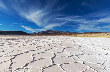 Transition énergétique et numérique : la course mondiale au lithium