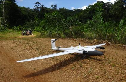 Drone Quantum Trinity F90+ avant décollage (Guyane)