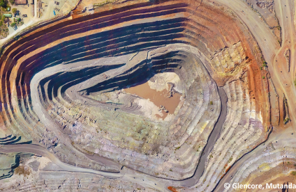 Open-pit de la mine de Mutanda, opérée par Glencore - Glencore Open-pit de la mine de Mutanda, opérée par Glencore
