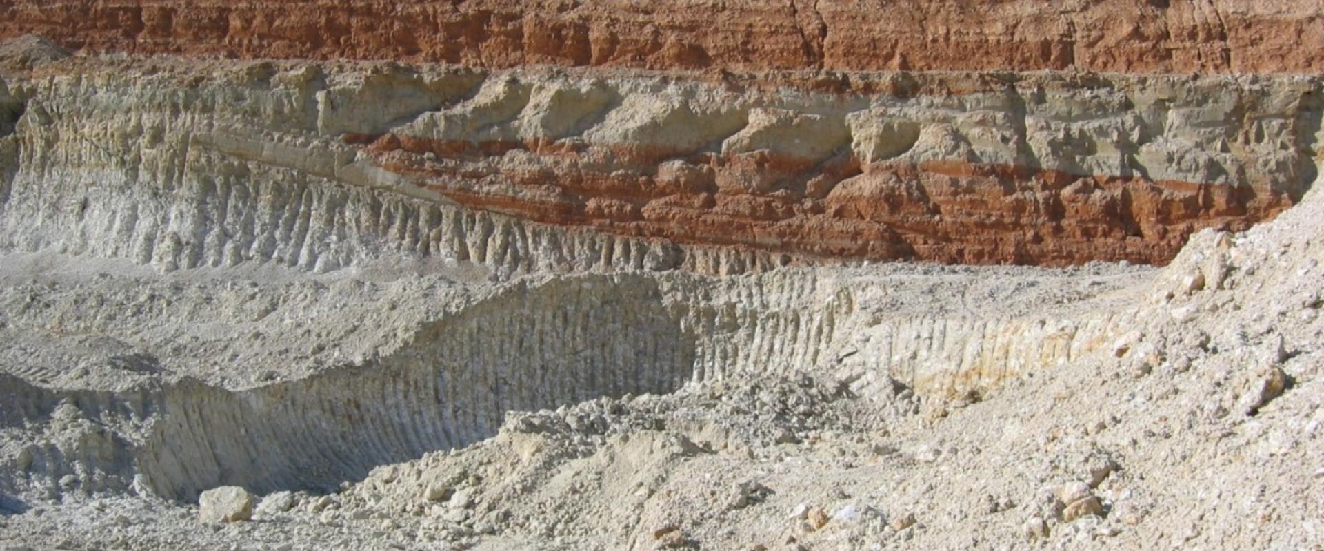 Gisement de rhyolite en Algérie