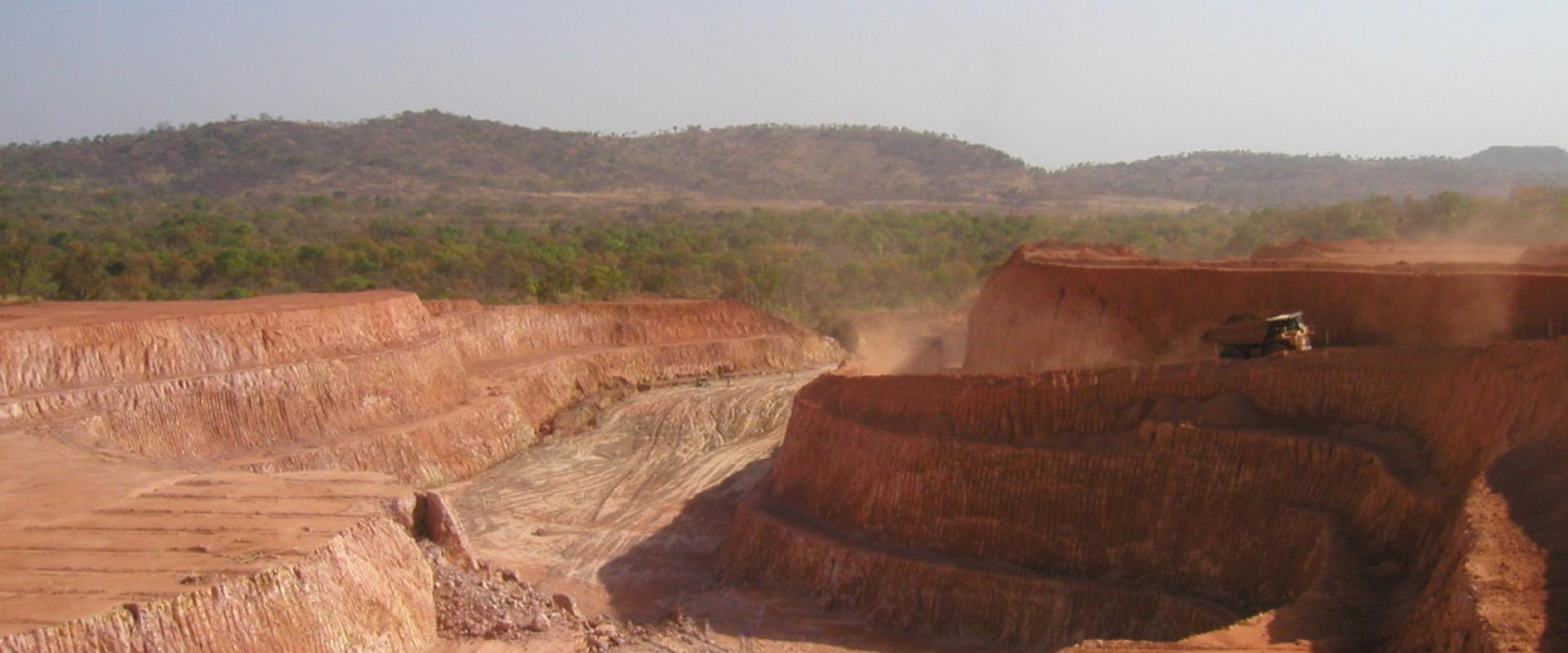 Mine d'or à ciel ouvert de Léro-Fayalala (Guinée) - © BRGM - Jean-François Labbé Mine d'or de Léro-Fayalala © BRGM - Jean-François Labbé