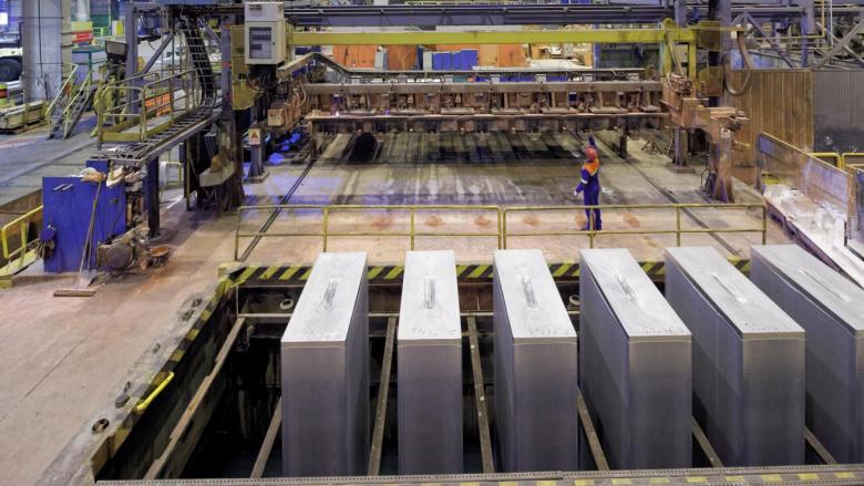 Usine d'aluminium à Dunkerque